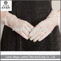 New design fashion low price White Fingerless Leather Gloves With High Quanlity